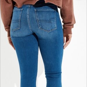American Eagle High Waisted Jeans